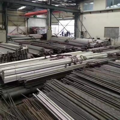 Chine Cornière étirée à froid de l'acier inoxydable SUS304 d'AISI pour la construction à vendre