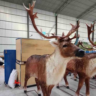 China Jurassic World Realistic Animatronic Animals Elk Statue Size Customized for sale