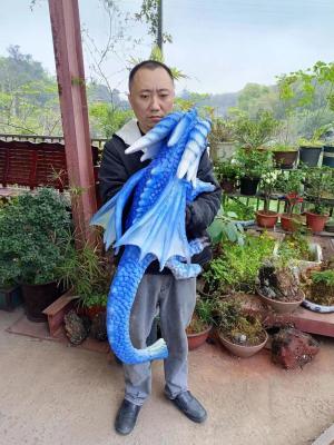 中国 手パペット シミュレーションの翼を持つ青く現実的なAnimatronic恐竜の赤ん坊 販売のため