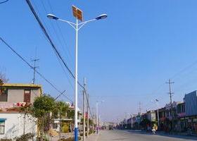Китай столба лампы поляка уличного освещения горячего погружения 6mm гальванизированная корозия электрического анти- продается