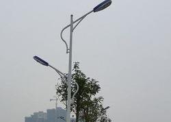 China 13m Hot Dip Galvanization Aluminum Street Light Poles ST - 52 Commercial Light Poles for sale