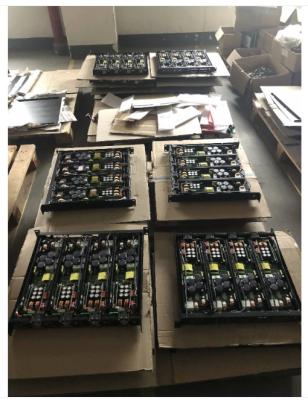 China Los amplificadores y los Presidentes del amplificador de potencia 2*240W del PA accionan el amplificador de potencia 20000W profesional del mezclador en venta