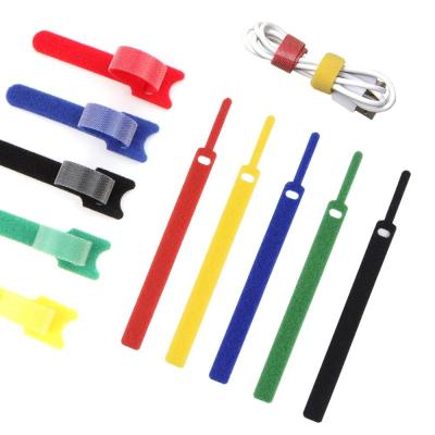 Китай Multicolor многоразовые ремни аксессуаров электрического кабеля связей 150mm управления кабеля продается