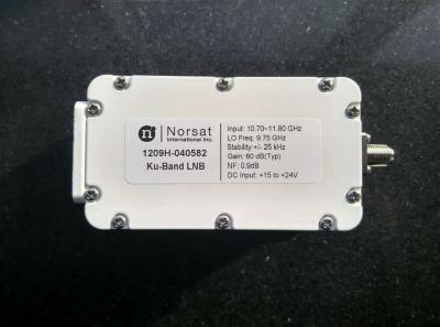 Chine Norsat ku Band LNB 10.7 -11.8 Ghz à vendre