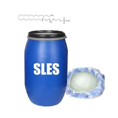 China Matérias-primas SLES Sulfato de sódio Laurilo-éter 70% Detergente para cuidados da pele Solvente à venda