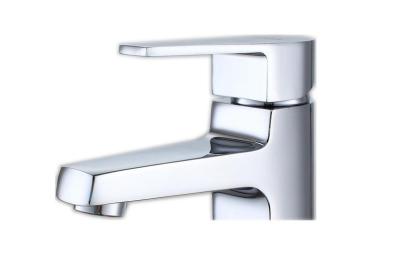 China Square Basin Faucets with Ceramic Cartridge , Single Hole Deck Mounted Bathtub Taps for sale