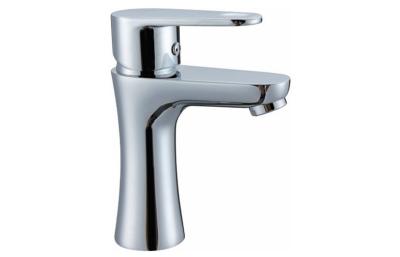 China Chrome Polished Single Hole Bathroom Sink Faucet / One Handle Ceramic Mixer Taps for sale