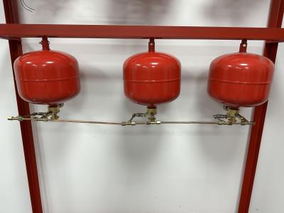 中国 Temperature Control Hanging FM200 Fire Suppression System Without Pollution Linkage Series 販売のため