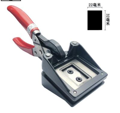 China Licença personalizada do cartão da identificação do cortador da foto da mão poder do manual de 22mm x de 32mm à venda