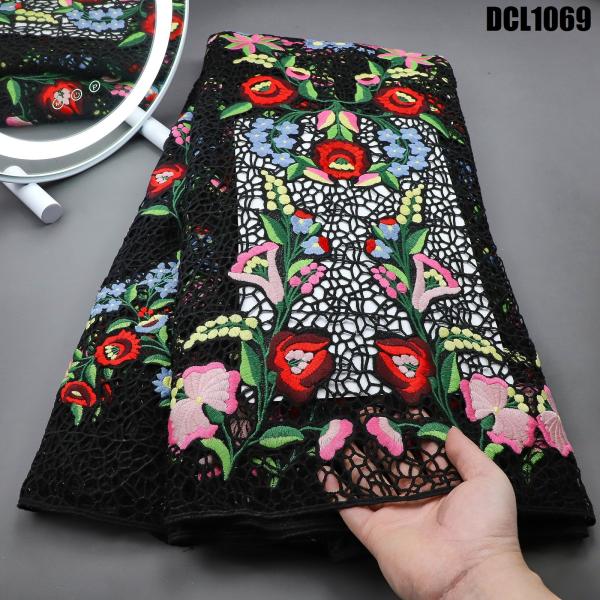 Quality 2023 Hot Selling Wholesale Price 3D Flower Lace Embroidered Fabric for sale