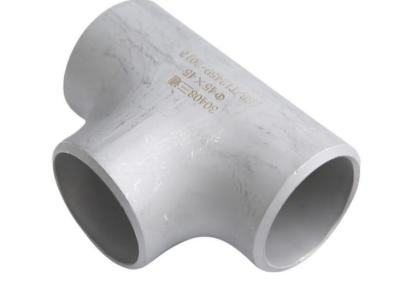 China Colocaciones de acero inoxidables del tubo sin soldadura del adaptador de la camiseta del codo de la soldadura de las instalaciones de tuberías 316L en venta