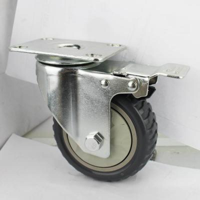 China 5 Inch 125mm Grey Tread Wheels Total Brake PVC Medium Duty Castors With Dust Covers For Trolleys à venda