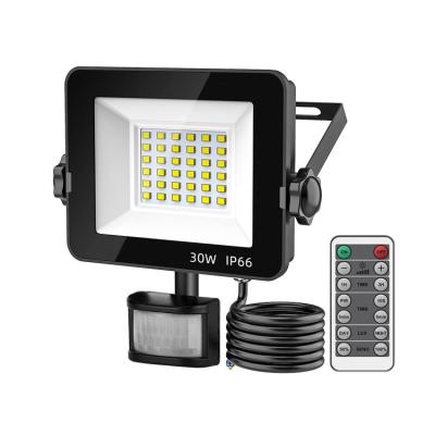 China 30 Watts 3000lm Outdoor Security Flood Lights with Sensor And DIM IP66 for sale
