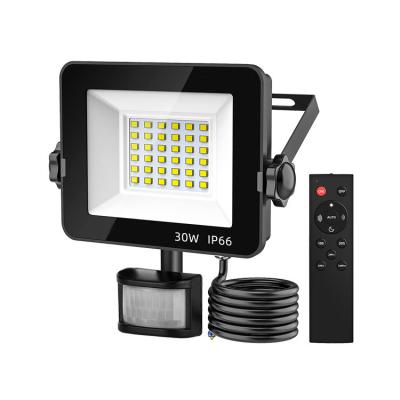 China Moving PIR Sensor LED Security Floodlight with Wireless Remote 30 50 100 150 Watts for sale