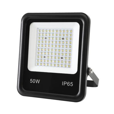 Cina IP65 Outdoor LED Spotlights 90 Degree And 120 Degree Beam Angle For Wall Lighting in vendita