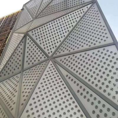 Chine Composition de panneaux creux en aluminium pour murs de rideau à vendre