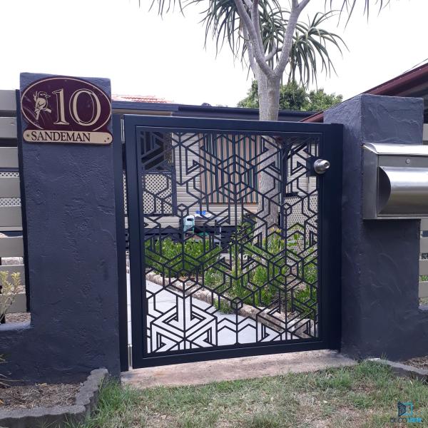 Quality Powder Coated Aluminum Yard Gates Fencing Aluminium Front Gate Security for sale