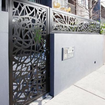 China Portão de alumínio revestido de pó quadrado Design de porta deslizante exterior à venda