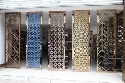 China Aluminio pantalla divisoria de habitación extraíble impermeable piso al techo sala en venta
