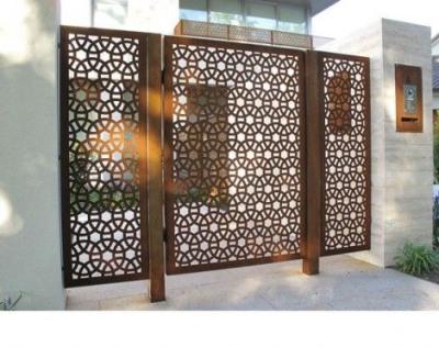 China Rechteckige dekorative Aluminium-Poolzaunplatten Privatsphäre 6ft Höhe zu verkaufen