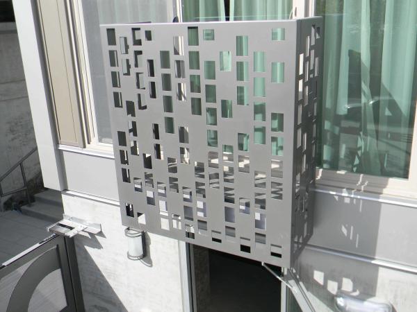 Quality Silver Custom Air Conditioner Panel Cover Aluminium Polishing Ventilation for sale