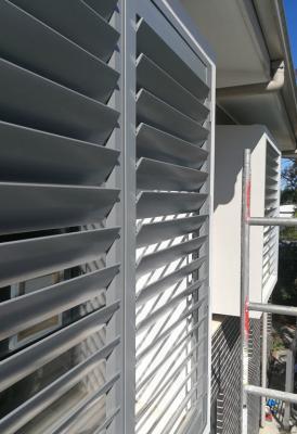 China OEM / ODM Aluminium Vertical Louvers Window Shutters Panels Frame for sale