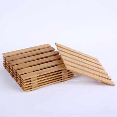 China Pousas-copos de bambu personalizadas da placa que bebem o utensílio dos copos do teste padrão do laser das pousas-copos à venda