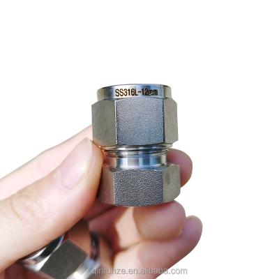 China NICKEL 316 Stainless Steel Ferrule Pipe Joint M12 Galvanized for sale