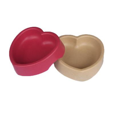 China Heart Shaped Dog And Cat Bowls Cute Unbreakable Durable Pet Bowl 200g Weight for sale