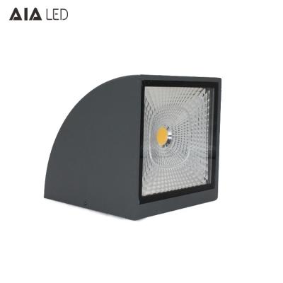 China Pared montada en la pared impermeable de IP65 LED que enciende las lámparas de pared llevadas al aire libre de la mazorca 20W para la pared del hotel en venta