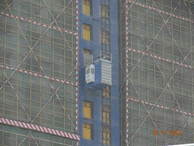 China VFC Motors Twin Cage 2000KG Construction Hoist Elevator for sale