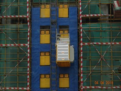 China Control de motor de VFC los 450m estante y elevación de la construcción de edificios del piñón en venta
