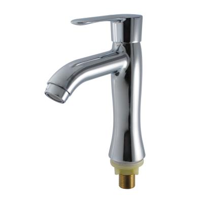 China Economical Kitchen Sink Faucet with After-sale Service and Single Hole Installation for sale