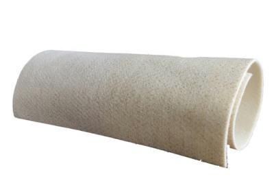 Chine Tissu filtrant senti par aiguille de filtre d'Aramid avec le sachet filtre de la poussière de membrane de PTFE à vendre
