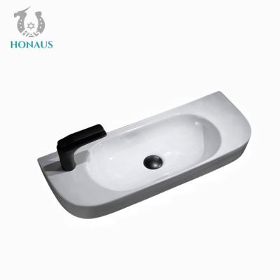 China Ceramic 10-15L Large Bathroom Wall Hung Basin Customised Easy To Clean for sale