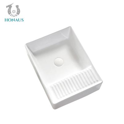 China Balcony Laundry Bathroom Countertop Basin Washboard Ceramic Sink Hand Cloth Wash en venta