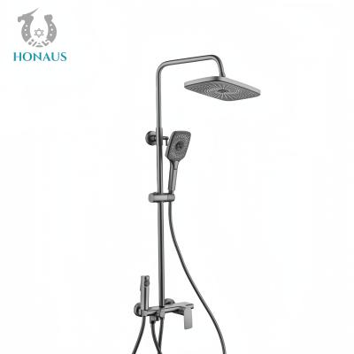 China Luxury Stainless Steel Rainfall Shower Head Set Concealed Shower Bath Set zu verkaufen