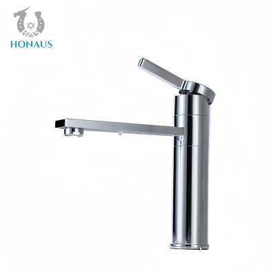 China Classic Wash Basin Faucet Hotel Use Full Brass Body Chromed Surface Ceramic Valve for sale
