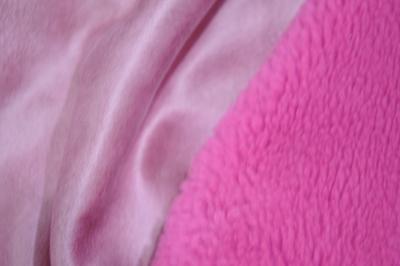 Chine Tissu de Grey Polyester Bonded Sherpa Fleece, tissu collé de laine de 142cm à vendre