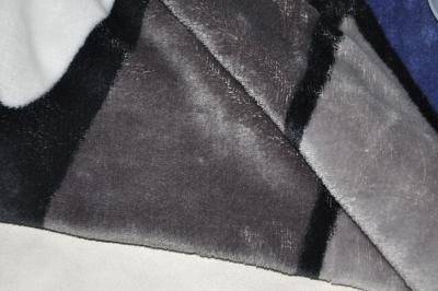 China Poliéster 100% el 150cm CW o tela ajustable 180gsm del paño grueso y suave de la franela en venta