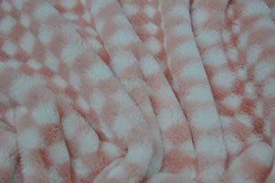 China Poliéster impreso 100% de la piel del conejo de la imitación el 150cm CW o ajustable en venta