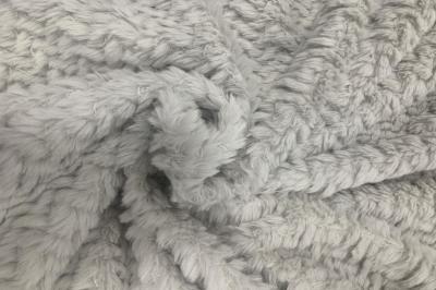 中国 Solid Pattern Imitation Rabbit Fur For Faux Rabbit Fur For Garment And Crafts 販売のため