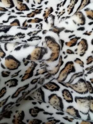 China 680GSM Leopard Print Polyester Fabric For Unique Fashion 100% Polyester Fabric for sale
