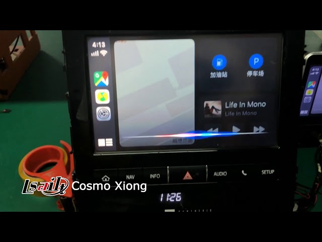 Toyota Land Cruiser LC200 Android carplay interface demo