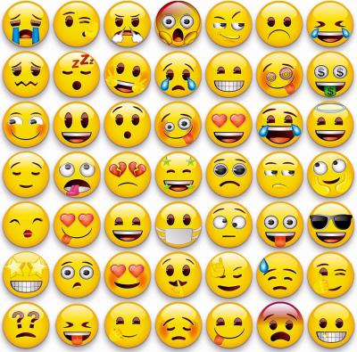 China 54pcs Emoji lindos Magnetos decorativos para el refrigerador Magnetos de pizarra en venta