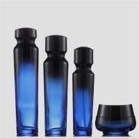 Китай Washable течебезопасная косметическая стеклянная бутылка с брызгами Ultralight 50ml 100ml 120ml продается