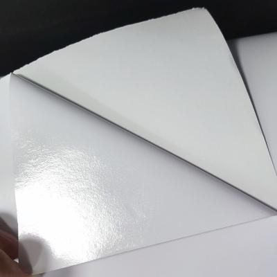 China Hochglanz selbstklebendes Vinyl 1m Breite 3m Permanente Etikette Matte Tintenstrahldruck zu verkaufen