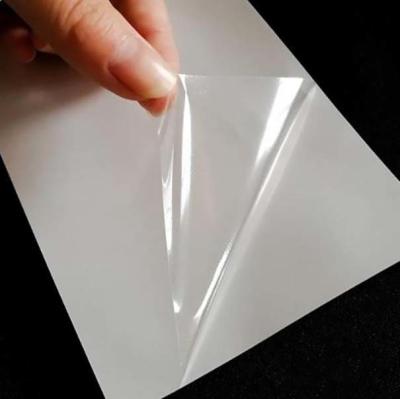China Repositible de espalda autoadhesivo de papel de PP de hoja de papel Matt película de polipropileno blanco en venta