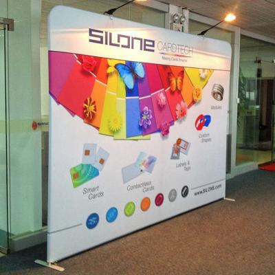 China Vinyl Large Outdoor Banner Printing Signs Digital Printing Products for sale