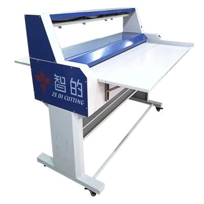 Cina Infrarosso posizionamento scanalatore macchina di taglio per spuma 9mm spessore PVC Tavola triangolo cartellone pubblicitario in vendita